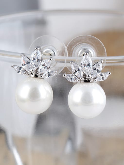 Qing Xing The Crown Of Zircon Shell Pearl All-match stud Earring 0