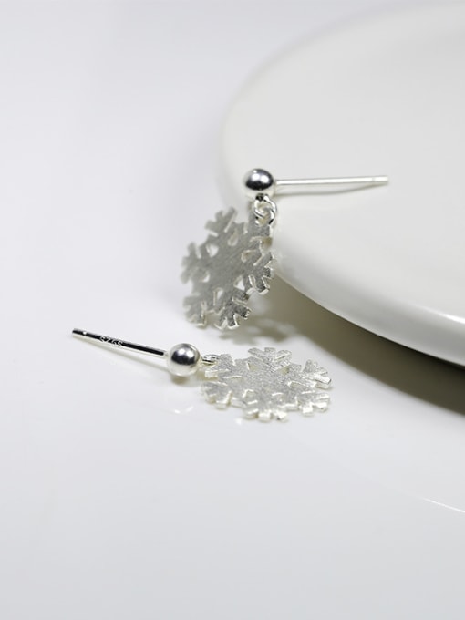 Peng Yuan Simple Snowflake 925 Silver Stud Earrings 2