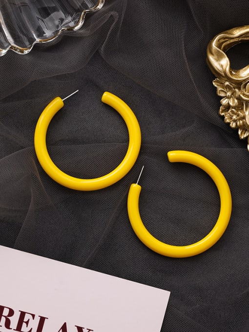 B yellow Alloy With Platinum Plated Simplistic Round Hoop Earrings
