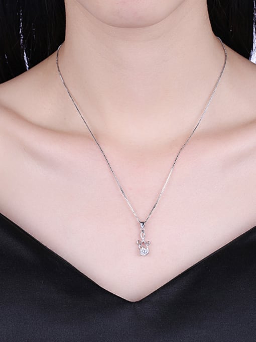 OUXI Simple Elegant Zircon Silver Necklace 1