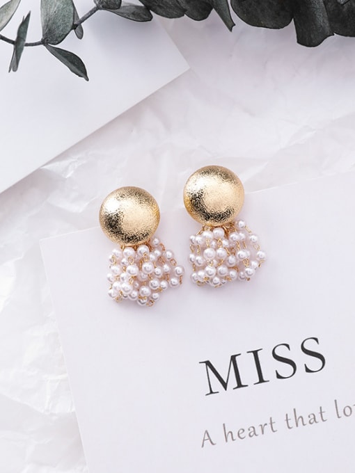 white Alloy With Gold Plated Fashion Imitation pearls Charm Stud Earrings