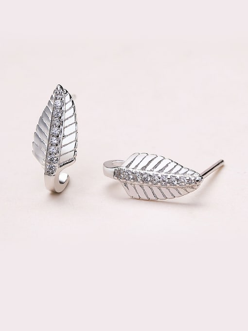 One Silver Exquisite Leaf Shaped stud Earring 0