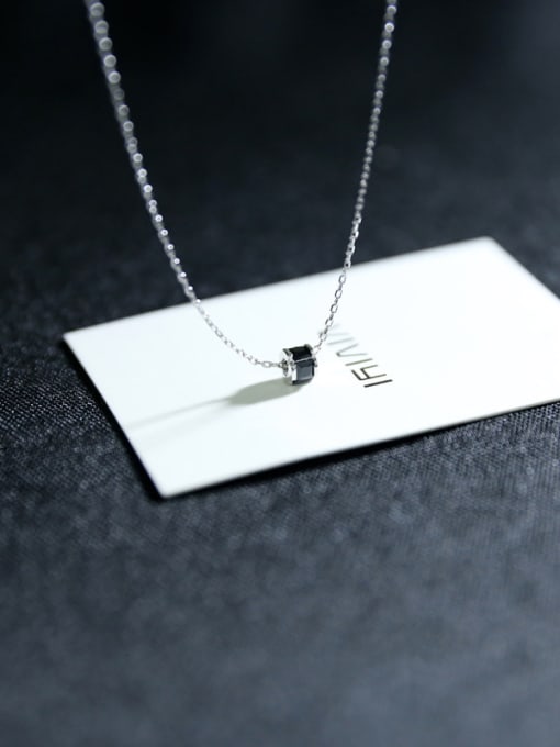 Peng Yuan Simple Black Zircon Silver Necklace 0
