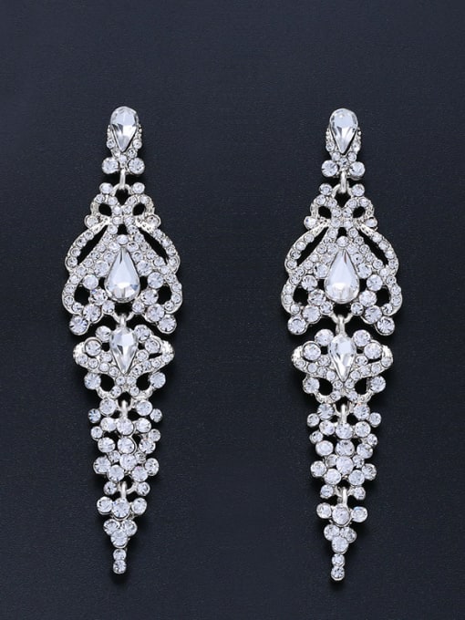 silvery Copper With  Rhinestone Trendy Flower Cluster Earrings
