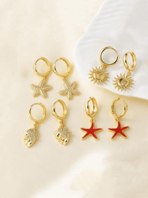 CC Brass Cubic Zirconia Sea Star Hip Hop Huggie Earring 0