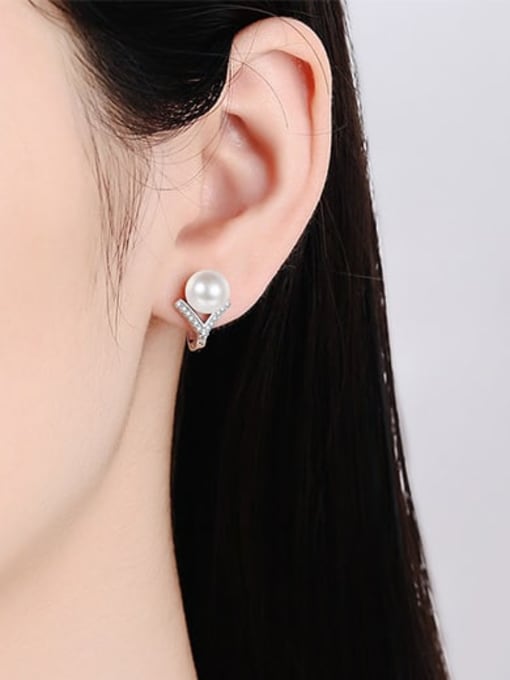 MOISS 925 Sterling Silver Moissanite Geometric Classic Stud Earring 2