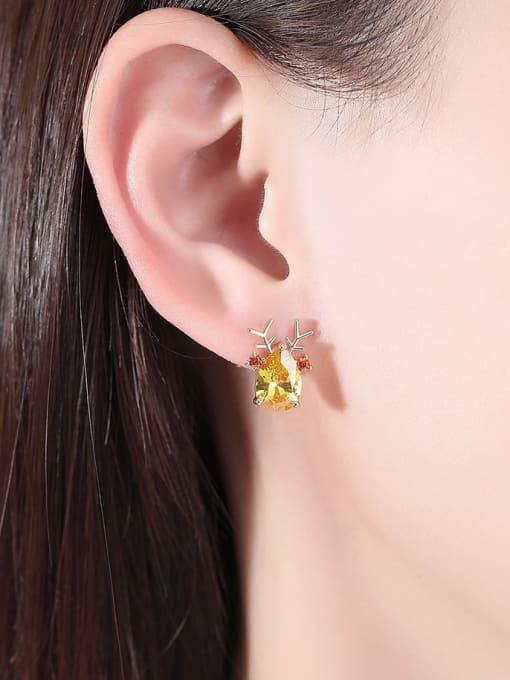 BLING SU Brass Cubic Zirconia Flower Classic Stud Earring 1