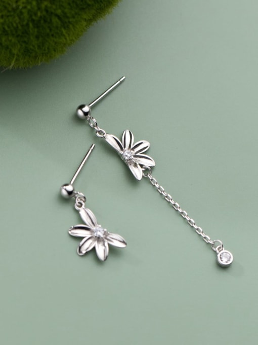 Rosh 925 Sterling Silver Asymmetrical Flower Cute Drop Earring 0