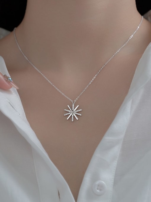 Rosh 925 Sterling Silver Cubic Zirconia  Minimalist Flower Pendant Necklace 1