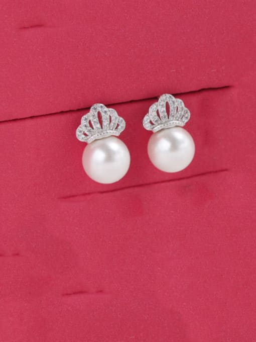 Boomer Cat 925 Sterling Silver Imitation Pearl Crown Dainty Stud Earring 0