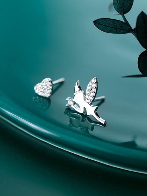 Rosh 925 Sterling Silver Cubic Zirconia Asymmetric Angel Heart Cute Stud Earring 1