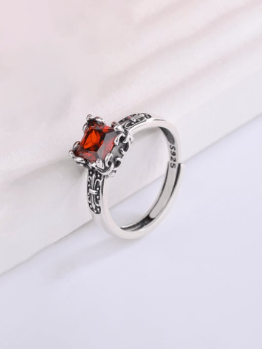 KDP516 red 925 Sterling Silver Cubic Zirconia Geometric Vintage Band Ring