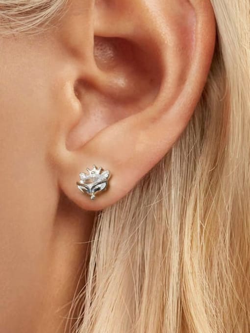 Jare 925 Sterling Silver Cubic Zirconia Crown Dainty Stud Earring 1