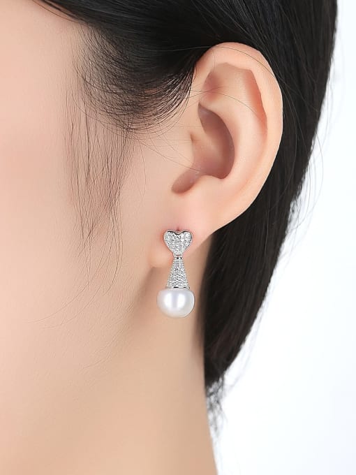 CCUI 925 Sterling Silver Cubic Zirconia White Heart Luxury Drop Earring 1