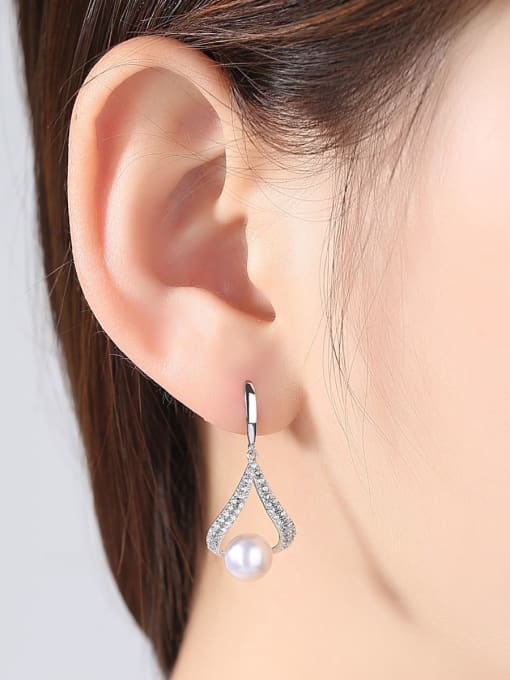 CCUI 925 Sterling Silver Freshwater Pearl White Geometric Trend Drop Earring 1
