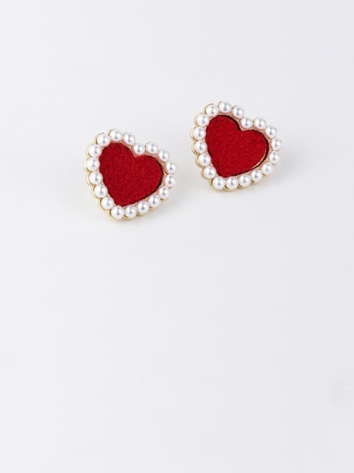 B red Zinc Alloy Imitation Pearl White Heart Minimalist Stud Earrings