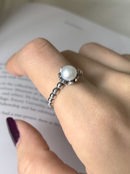 Boomer Cat 925 Sterling Silver Imitation Pearl White Round Trend Solitaire Ring