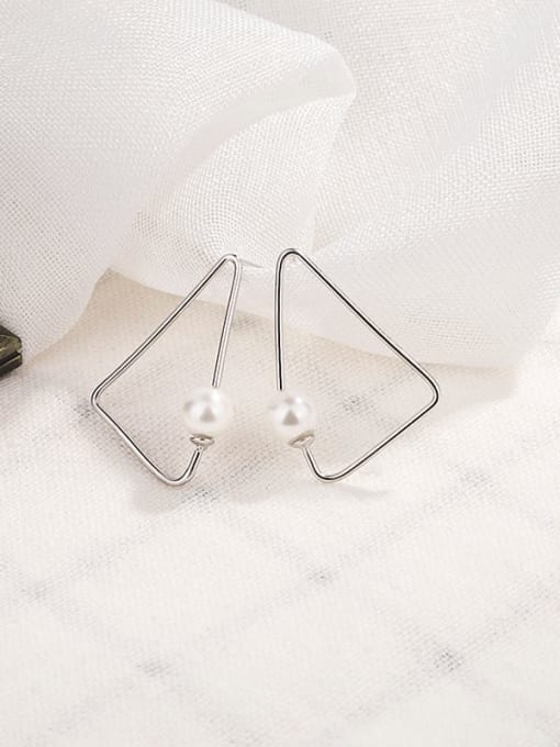 HAHN 925 Sterling Silver Imitation Pearl Triangle Minimalist Stud Earring 3
