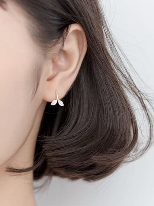 Rosh 925 Sterling Silver Leaf Minimalist Hook Earring 1