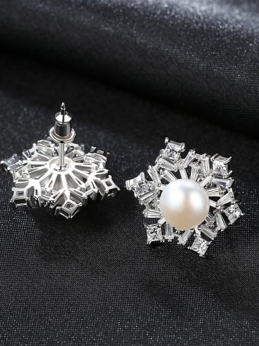 CCUI 925 Sterling Silver Freshwater Pearl White Flower Trend Stud Earring 3