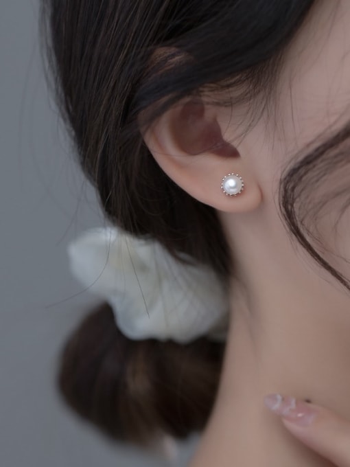 Rosh 925 Sterling Silver Imitation Pearl Flower Minimalist Stud Earring 1