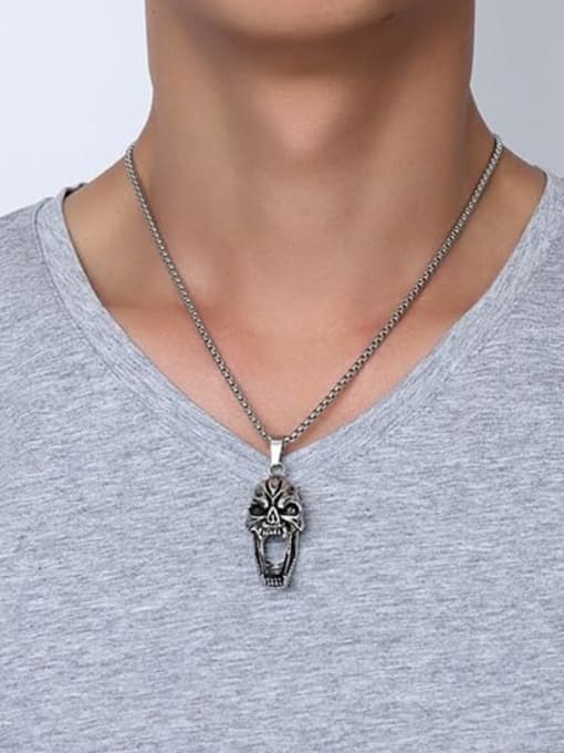 CONG Stainless steel Skull Hip Hop Necklace 1