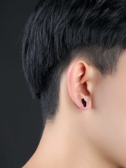 Open Sky Titanium Geometric Minimalist Stud Earring 3