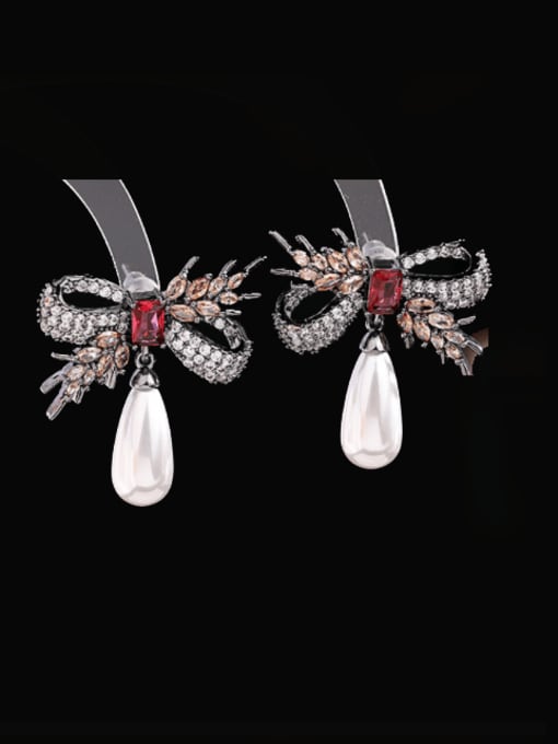 Luxu Brass Cubic Zirconia Bowknot Vintage Cluster Earring 1