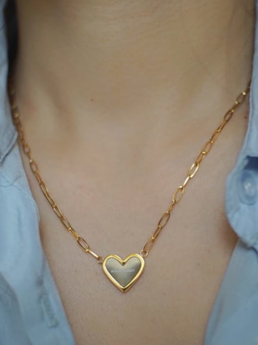 A TEEM Titanium Steel Heart Vintage Necklace 1