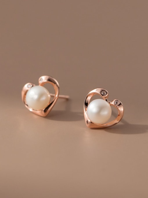 Rose Gold 925 Sterling Silver Imitation Pearl Heart Minimalist Stud Earring