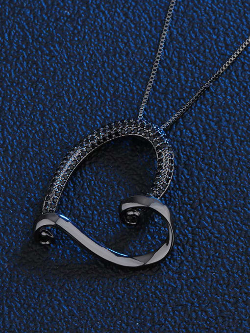 ROSS Copper Cubic Zirconia Heart Vintage Pendant Necklace 3