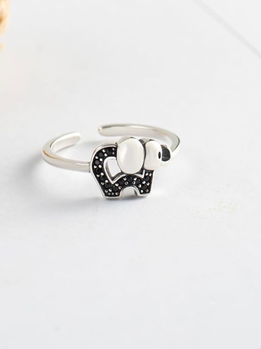 XBOX 925 Sterling Silver Elephant Vintage Band Ring 2