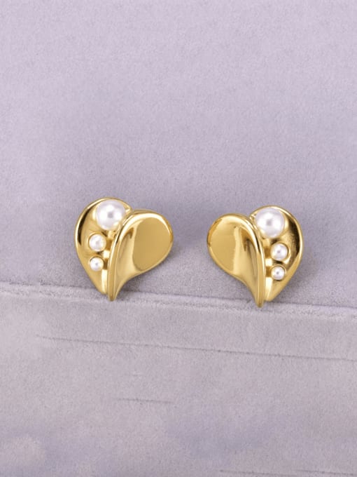18K gold Titanium Steel Imitation Pearl Heart Hip Hop Stud Earring