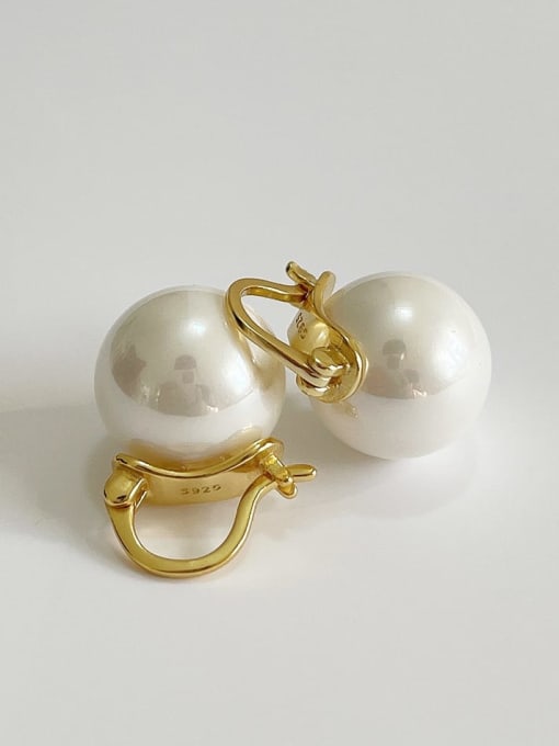 Boomer Cat 925 Sterling Silver Imitation Pearl Round Ball Minimalist Huggie Earring 0