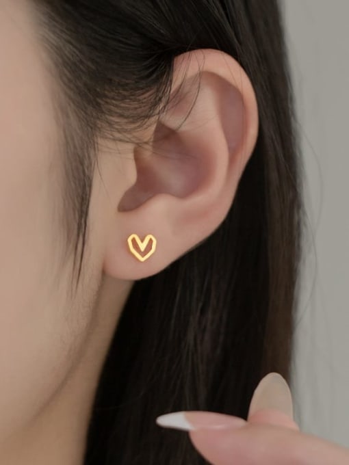 Rosh 925 Sterling Silver Heart Minimalist Stud Earring 1