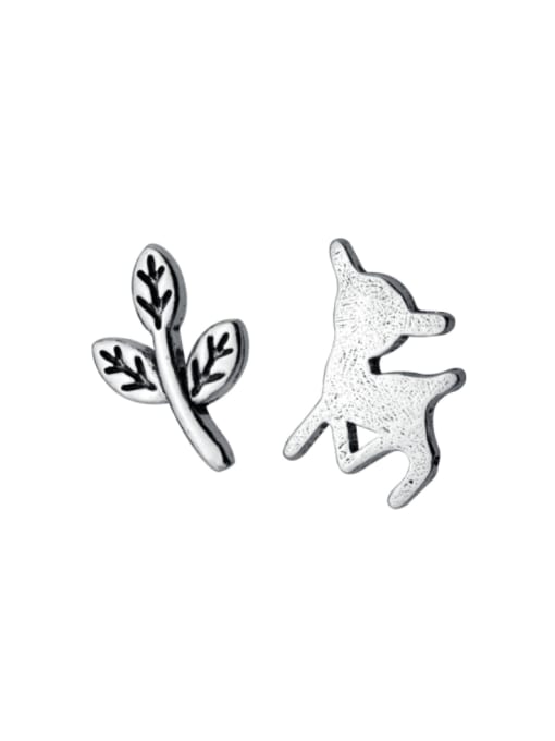 Rosh 925 Sterling Silver  Asymmetrica Derr Leaf Cute Christmas Stud Earring 0