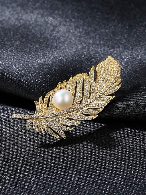 CCUI 925 Sterling Silver Cubic Zirconia White Leaf Freshwater Pearl  Trend Brooch 1