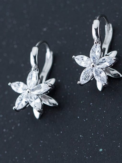 Rosh 925 Sterling Silver Cubic Zirconia  Flower Dainty Stud Earring