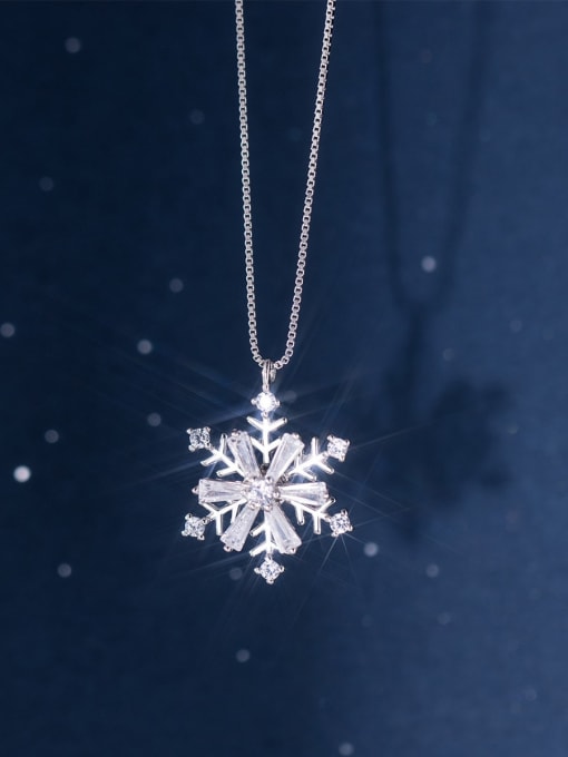 Rosh 925 Sterling Silver Cubic Zirconia  Minimalist Snowflake Pendant Necklace 2