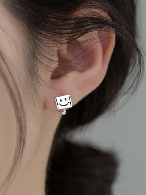 Rosh 925 Sterling Silver Square Smiley Cute Huggie Earring 1