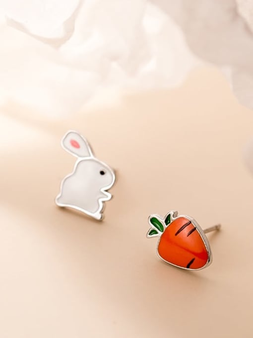 Rosh 925 Sterling Silver Enamel Cute  Asymmetric rabbit carrot Stud Earring 2