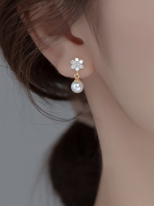 Rosh 925 Sterling Silver Cubic Zirconia Flower Cute Drop Earring 1