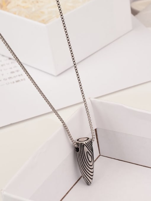 A TEEM Titanium Cone Vintage Necklace 2