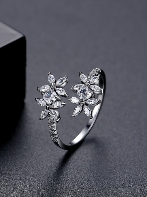 White Gold Brass Cubic Zirconia Flower Luxury Band Ring