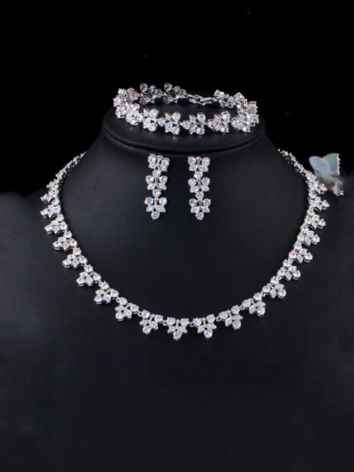 White (set of 3) Brass Cubic Zirconia Luxury Flower Earring Braclete and Necklace Set