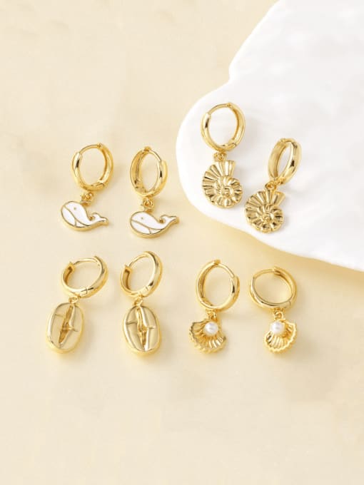 CC Brass Imitation Pearl Fish Hip Hop Huggie Earring 0
