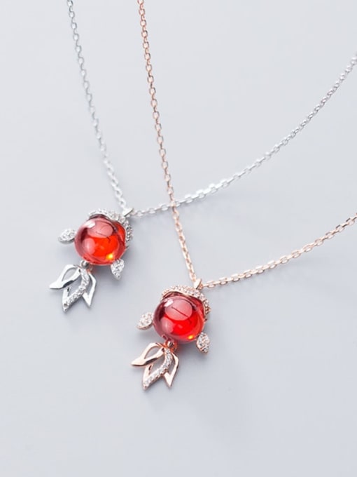 Rosh 925 Sterling Silver Garnet red goldfish Pendant Necklace