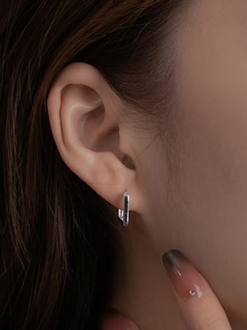 XBOX 925 Sterling Silver Geometric Minimalist Huggie Earring 2