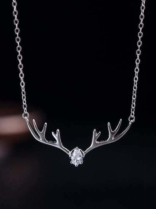 white 925 Sterling Silver Cubic Zirconia Deer Minimalist Necklace