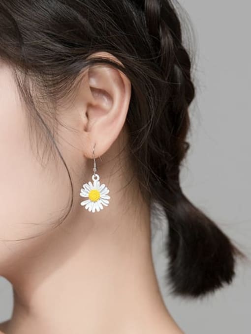 Rosh 925 Sterling Silver Flower Minimalist Hook Earring 1